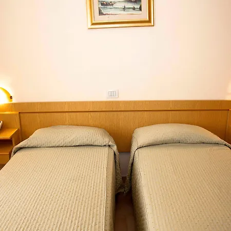 A.i.r. Gabbiano Hotel 3*