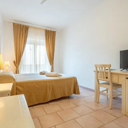 Hotel A.i.r. Gabbiano Isola Rossa (Sassari)