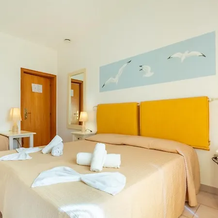 A.i.r. Gabbiano 3*