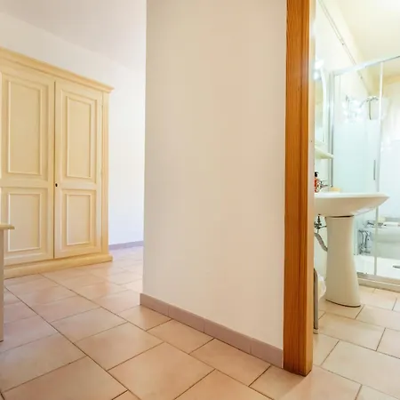 A.i.r. Gabbiano Hotel Isola Rossa (Sassari)