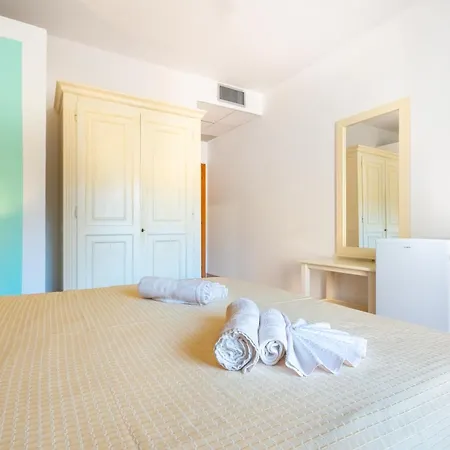 Hotel A.i.r. Gabbiano Isola Rossa (Sassari)