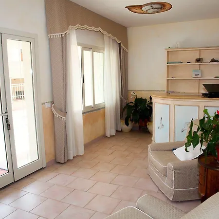 A.i.r. Gabbiano Hotel Isola Rossa